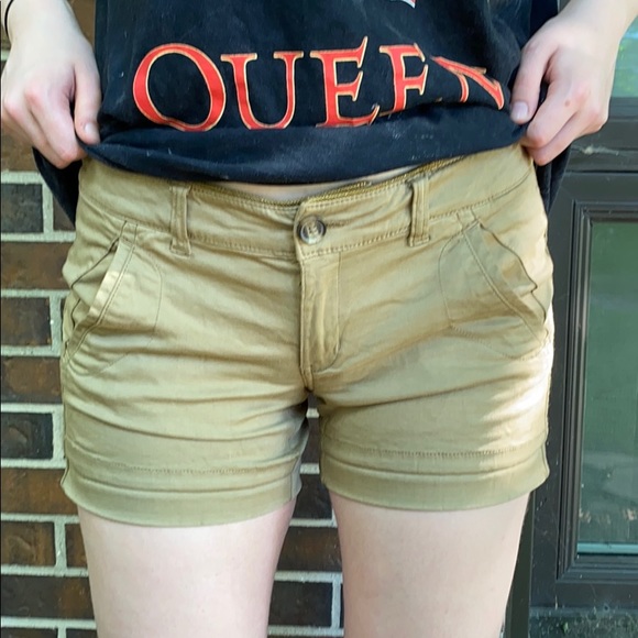 Khaki American Eagle Shorts rope detail - Picture 1 of 6